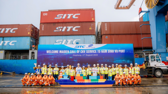 Cảng Nam Đình Vũ chào đón tuyến dịch vụ mới từ Hãng tàu SITC